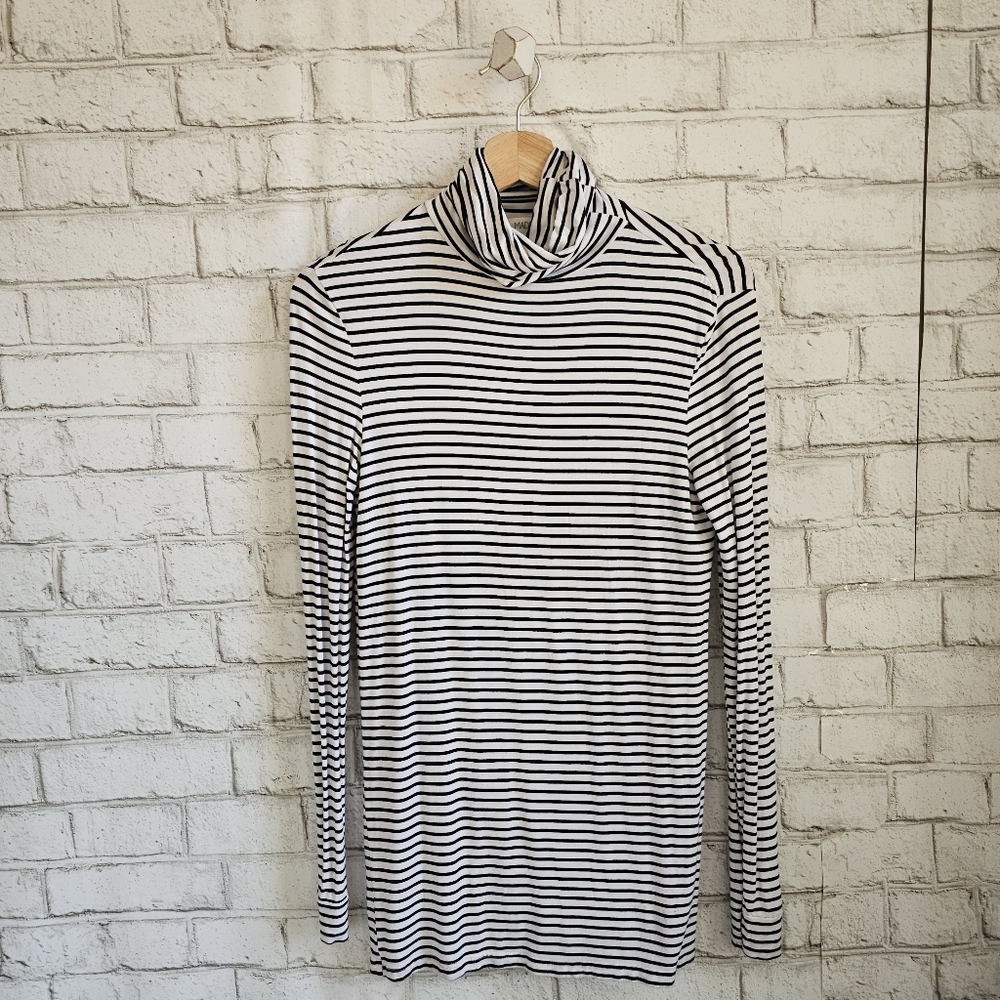☆ MADELEINE  Soft Striped Turtleneck Tunic